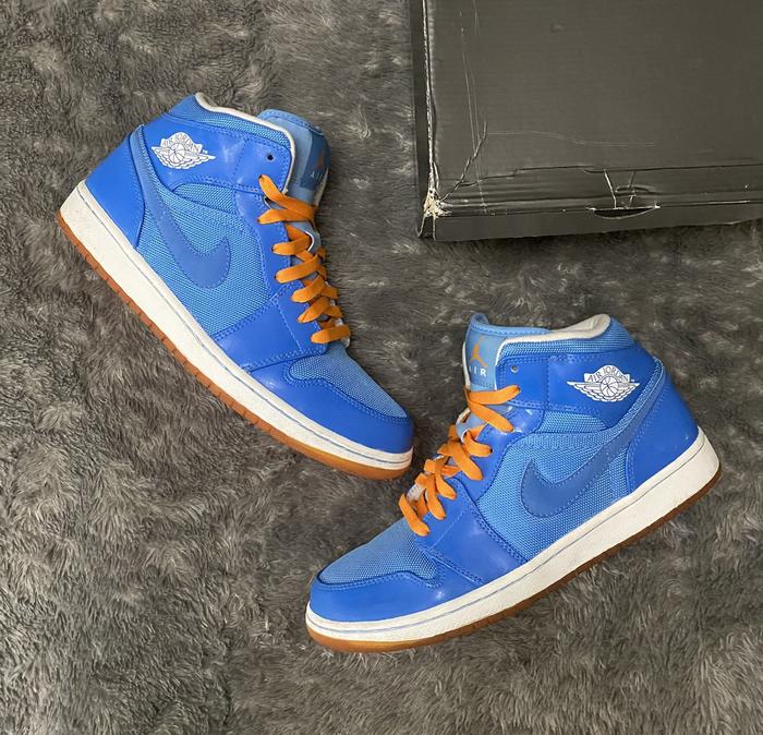 Air Jordan 1 Mid Phat Blue Italy 2011