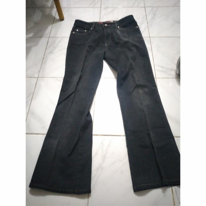 Celana Jeans Wanita T2000 size 27 warna hitam