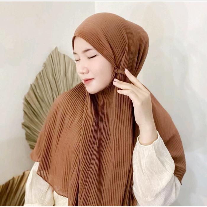 Jilbab Bergo Maryam Plisket Full Bahan Diamond - Hijab Instan Azizah