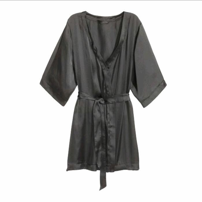 H&M KIMONO SATIN HNM (VICTORIA SECRET LA SENZA TRIUMPH LINGERI TIDUR