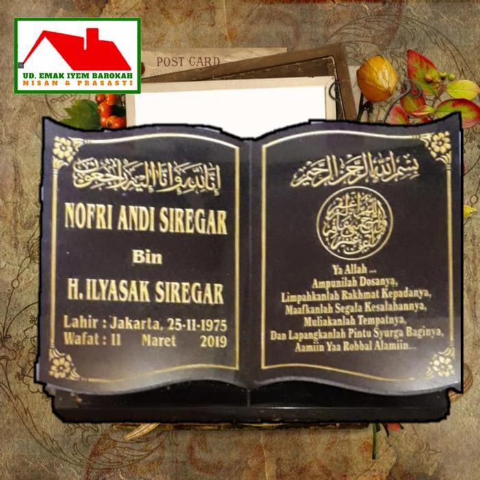 Batu Nisan Buku Lempengan