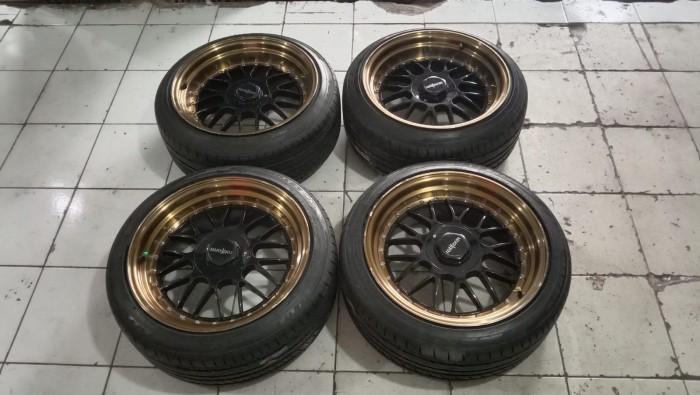 VELG MOBIL BEKAS R 17 PCD 4X100/114 DAN BAN TOYO 205 45 R 17 THN 2018