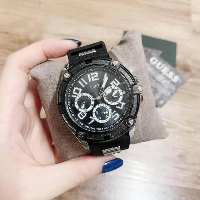 Guess Collection GW0051G1