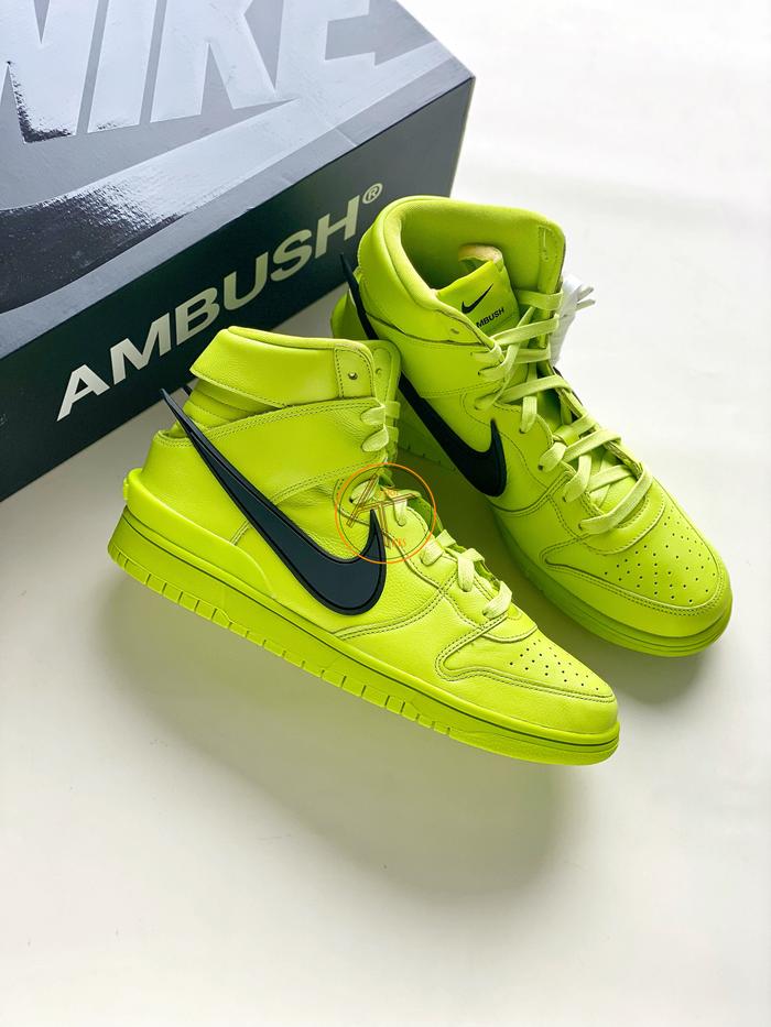 Nike Dunk AMBUSH Flash Lime
