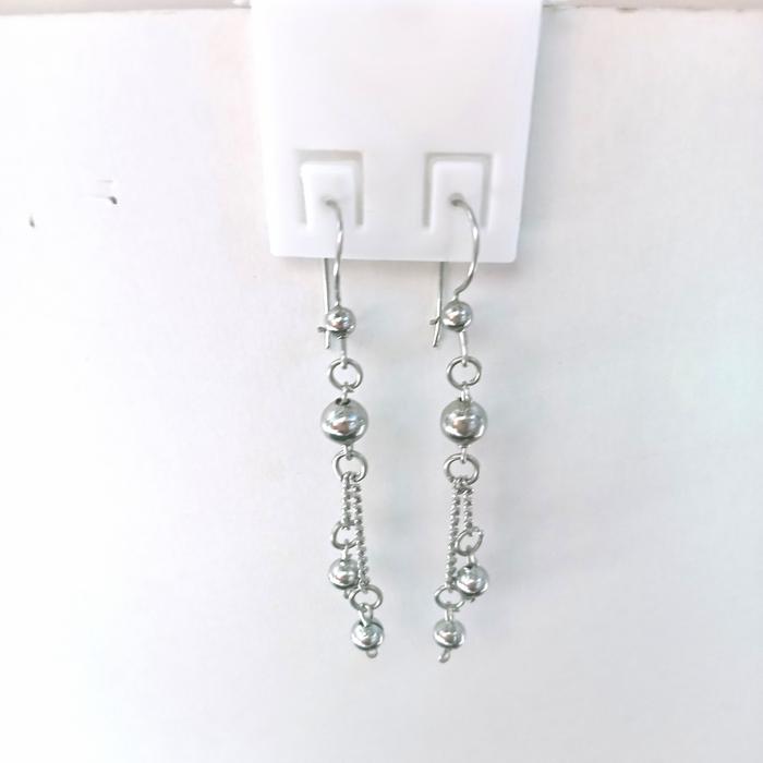 anting panjang baja putih