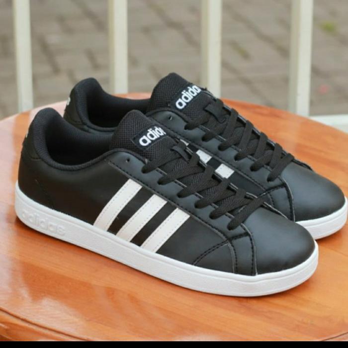 adidas neo baseline black original size 40