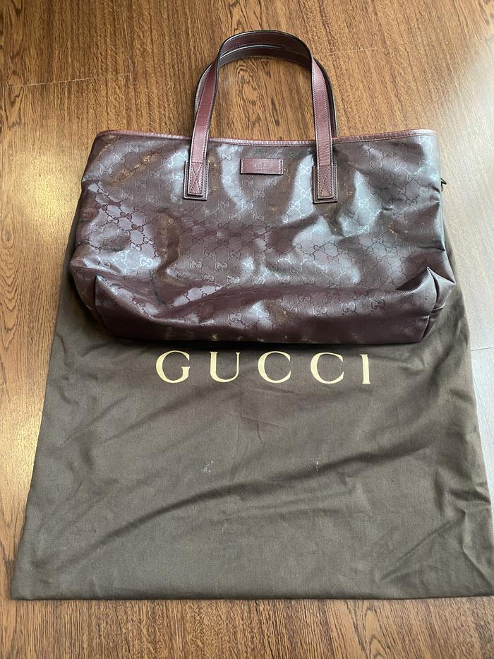 Preloved Gucci Imprint Totebag maroon colour ORI