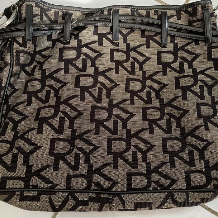 preloved dkny authentic