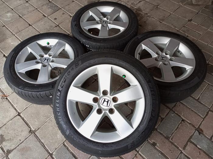 pelek mobil murah copotan bekas civic ring 16 + ban dunlop 205/55 r16