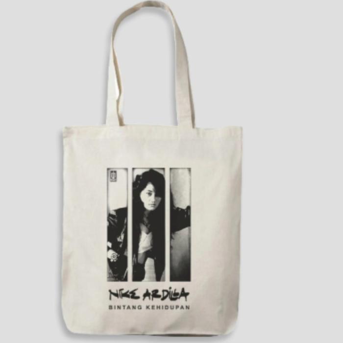 totebag nike ardilla
