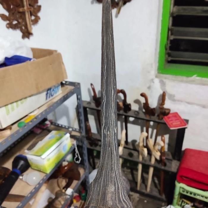 keris jalak pamor junjung derajat