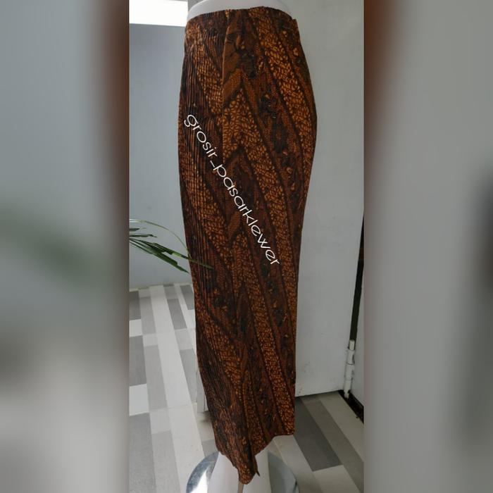 Rok Jarik plisket wiron batik parang kembang