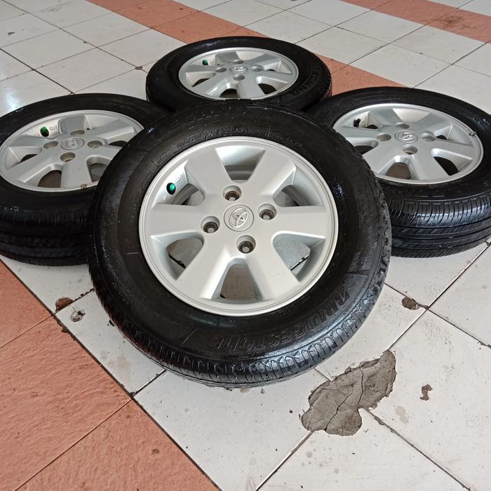 Velg bekas mobio avanza r14 + ban dunlop bridgestone 185 40 R14