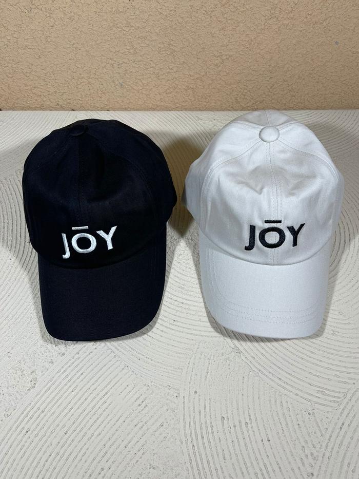 Joy Gryson Cap Han So Hee