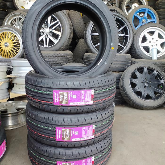 Bridgestone technosport 205 45 17