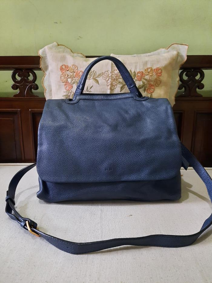 Tas Wanita Branded Second Bege Tas Selempang