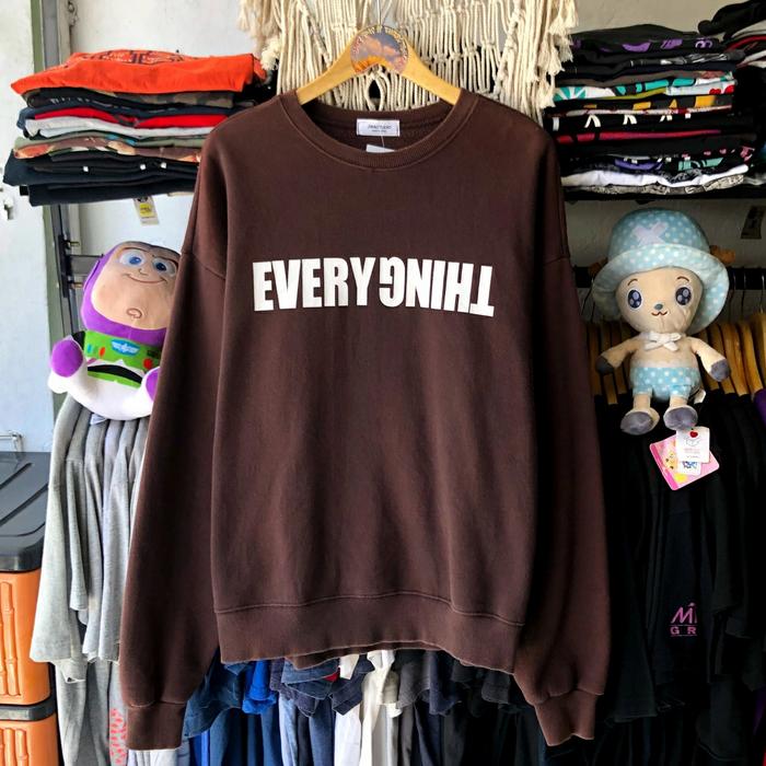 EVERYTHING CREWNECK SWEATER COWOK CEWEK SECOND THRIFTTING MURAH