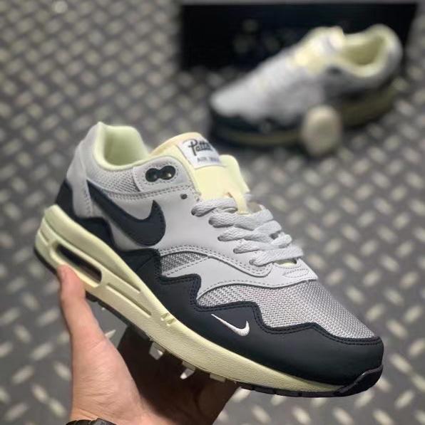 Nike Air Max 1 Patta Black White