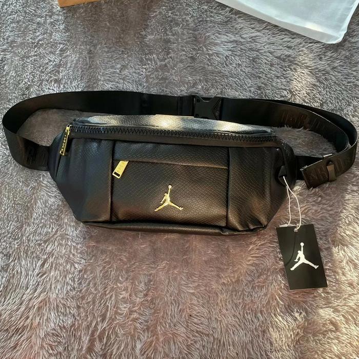 Air Jordan waistbag regal leather snake 100% Original (tas selempang )