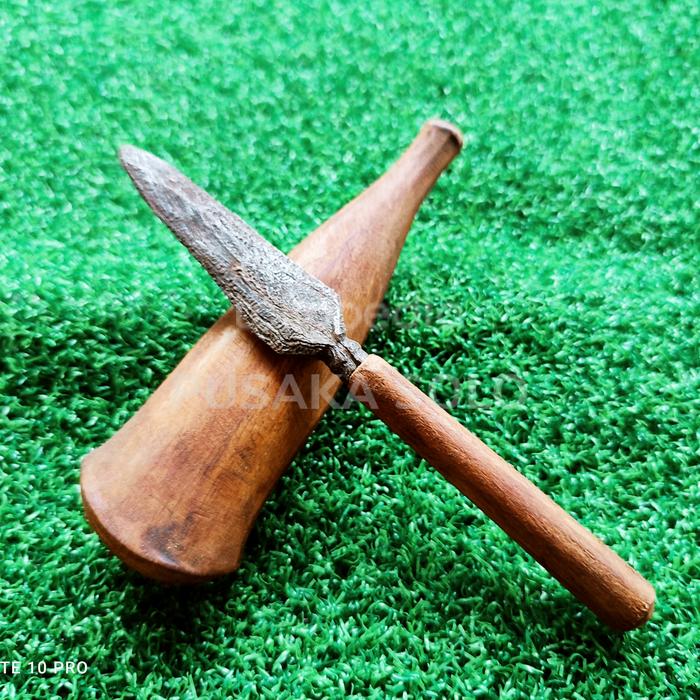PUSAKA TOMBAK KECIL UNIK ASLI TUA LENGKAP