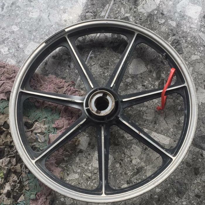velg velk pelek racing ring 17 scorpion pnp yamaha depan belakang