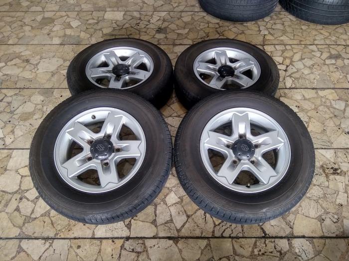 Velg Mobil Bekas STD ESCUDO R15X5,5 5X139,7 ET25 BAN 205 70 R15
