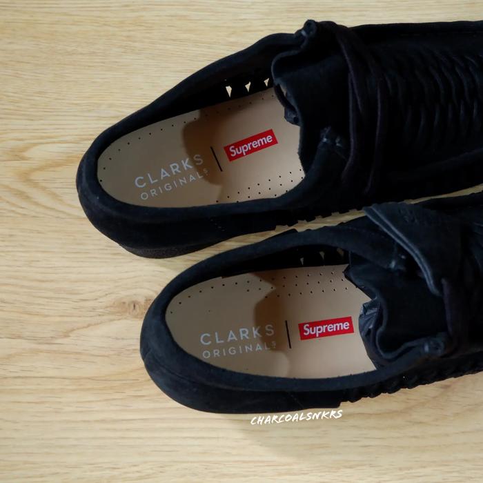 Supreme x Clarks Woven Wallabee "Black"
