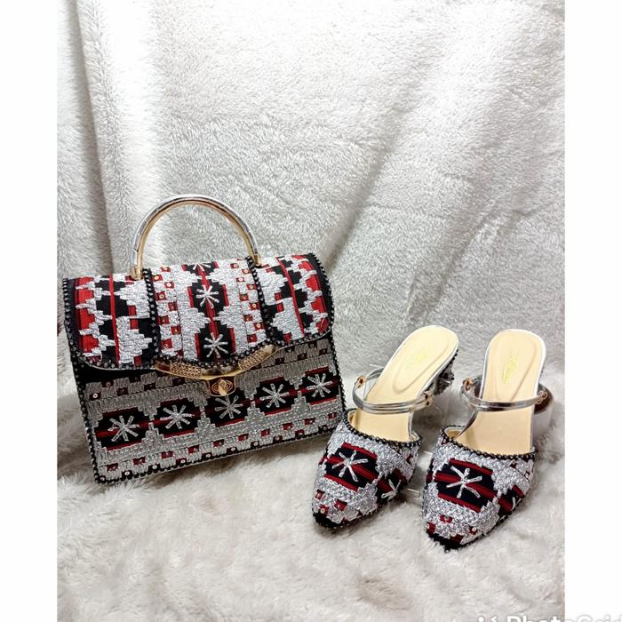 Tas pesta tapis Lampung set sendal pesta seserahan adat tradisional