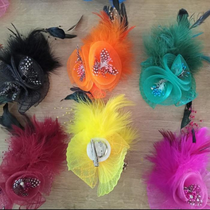 Hairpiece Jepit Bros Bunga Putik Bulu Halus totol