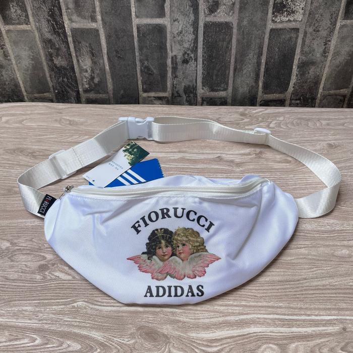 Waistbag Adidas Fiorucci / Tas Selempang Tas Adidas Tas Pinggang