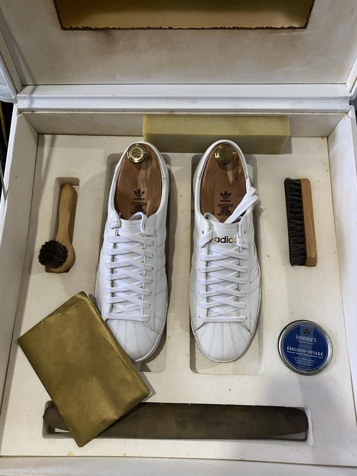 adidas Superstar original 35th anniversary top secret