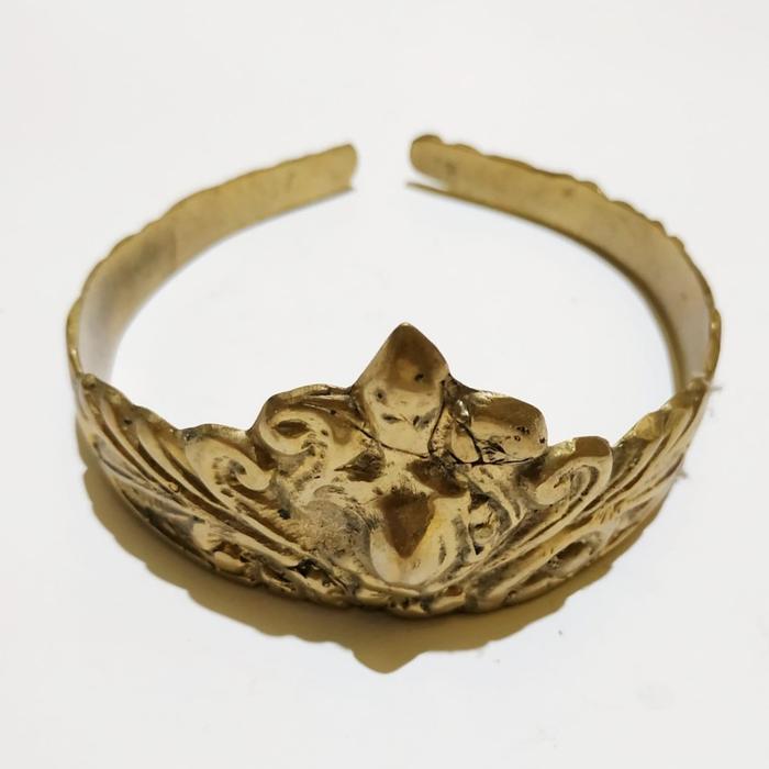 Koleksi Gelang Mahkota Kerajaan Majapahit Antik AP0246