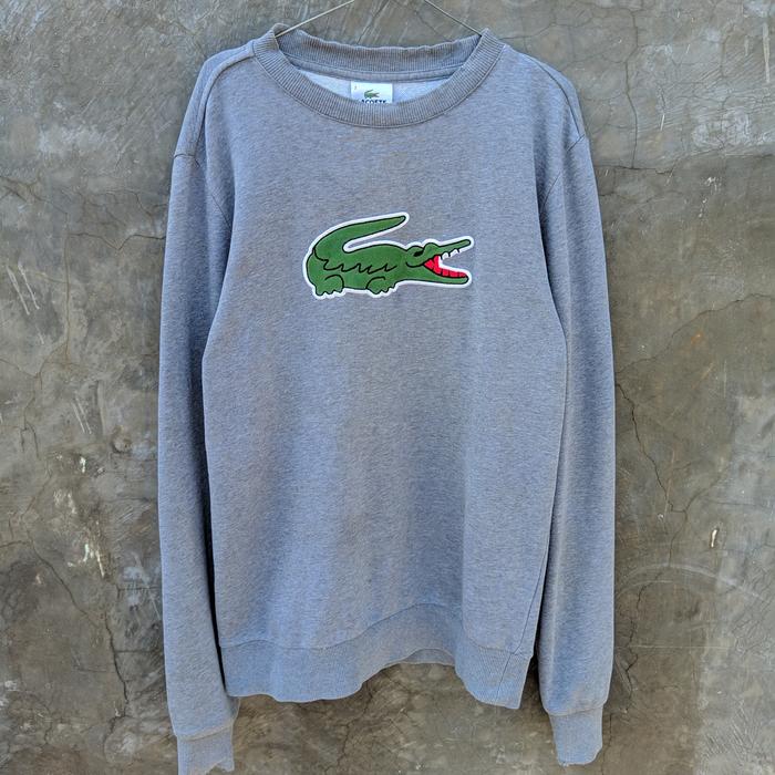 thrift crewneck Lacoste big logo original full tag size 3