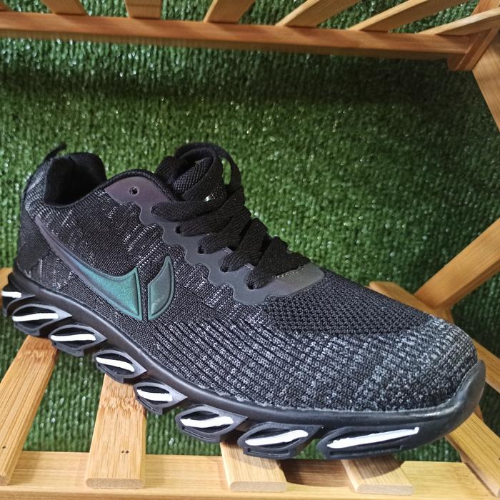 Sepatu KDM Black
