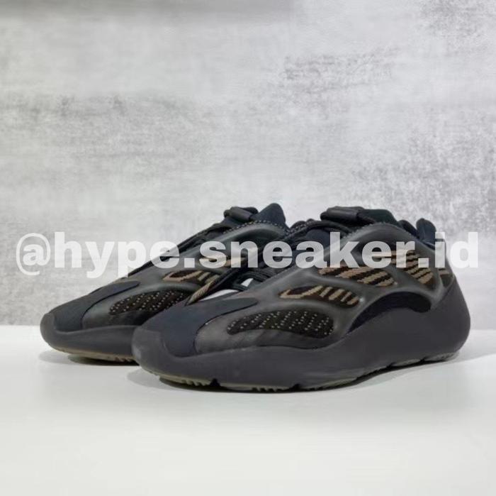 Adidas Yeezy Boost 700 V3 CLAY BROWN