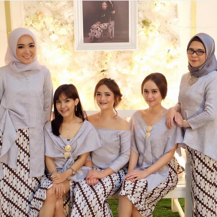 kain batik parang bawahan pengantin seragam keluarga jarik jogja