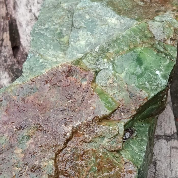 1,9 KG BATU LUMUT SUNGAI DAREH - ORIGINAL ( ROUGH - bukan bacan )