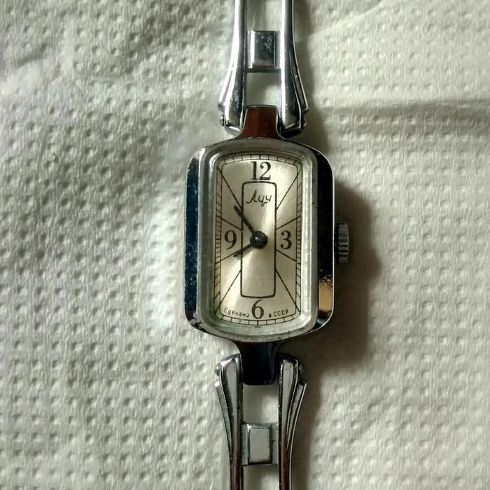 very rare original vintage USSR Soviet ladies wrist watch/jam tangan