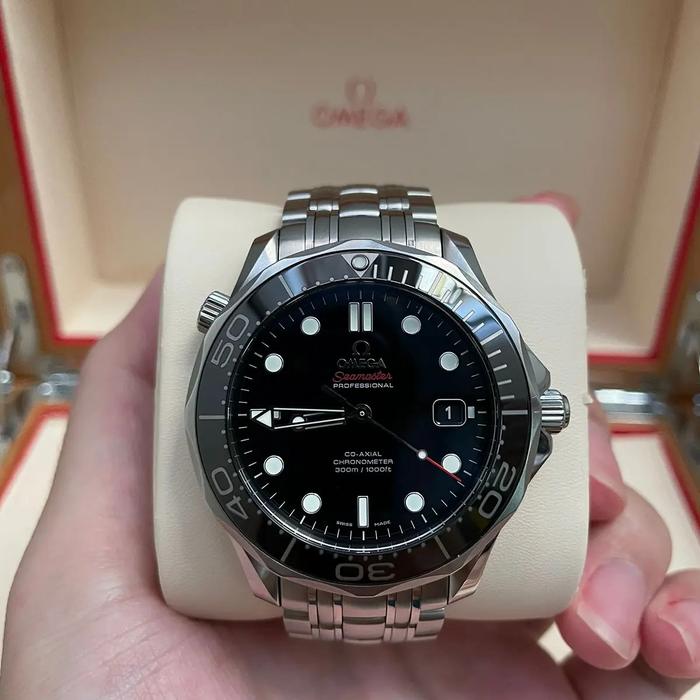 Omega seamaster black original