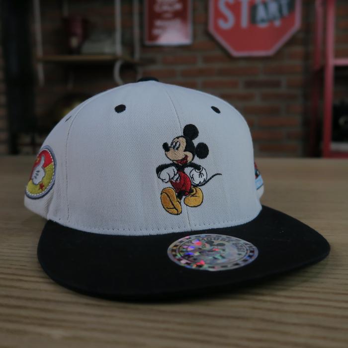 snapback disney mickey mouse vintage not new era