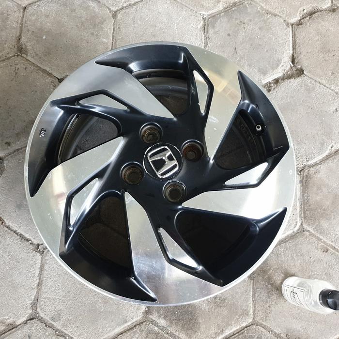 velg original oem Honda mobilio rs 2015