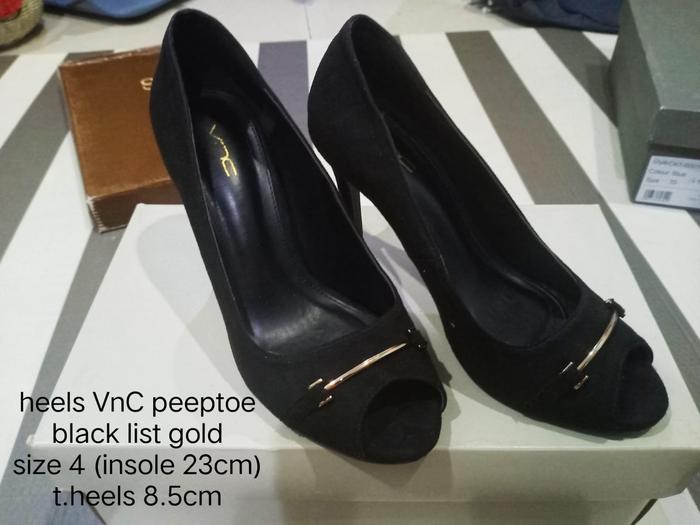 PRELOVED Sepatu Heels Wanita VNC peep toe black size 4 size 35