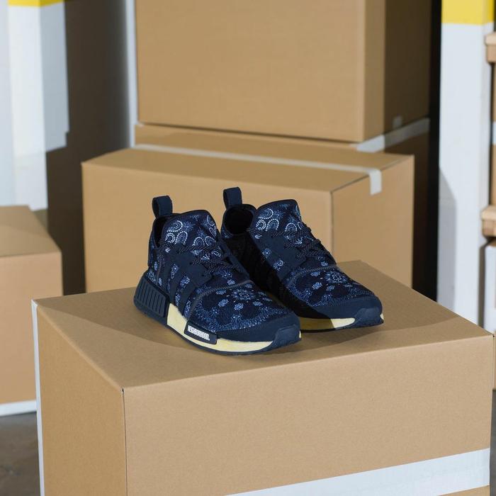 Neighborhood x Adidas NMD R1 "Paisley Navy" GY4158
