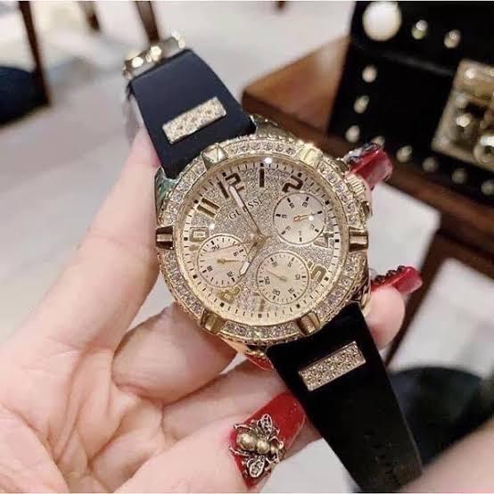 Jam Tangan Wanita Guess Collection GC W1160L1