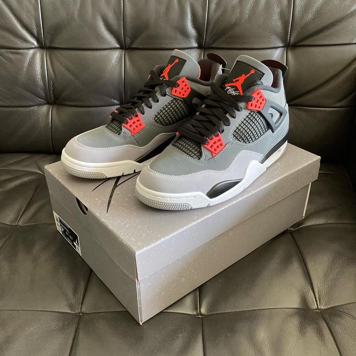 Air Jordan 4 Infrared