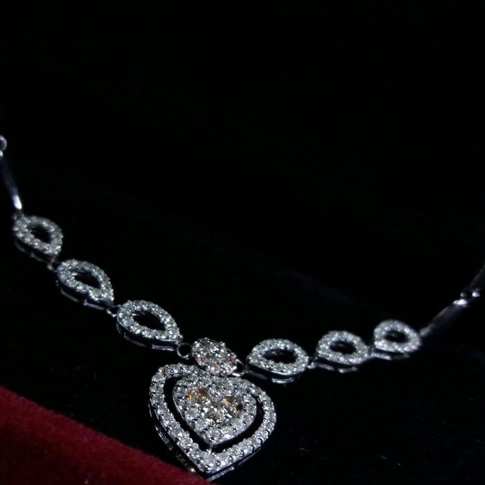 kalung emas putih 375 berlian erofah