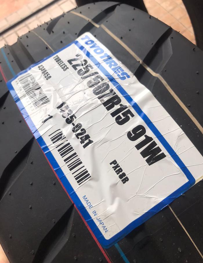 Toyo Proxes R888R 225/50 15