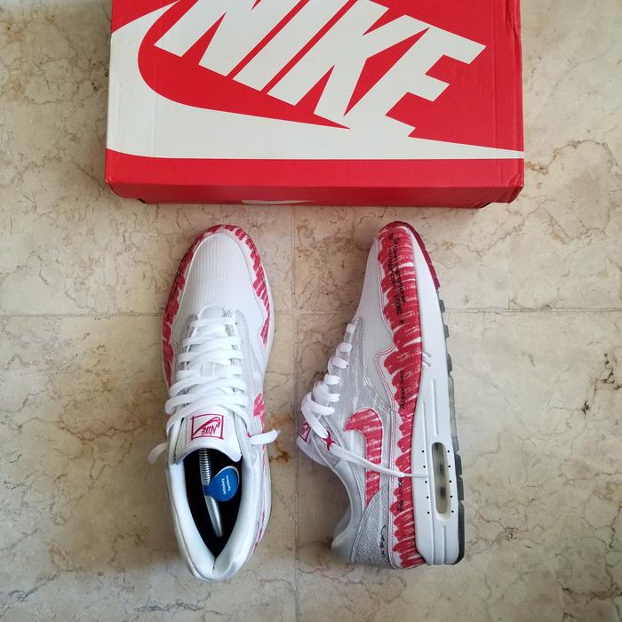 Nike Air Max 1 Tinker Hatfield Sketch to Shelf not Yeezy / Jordan