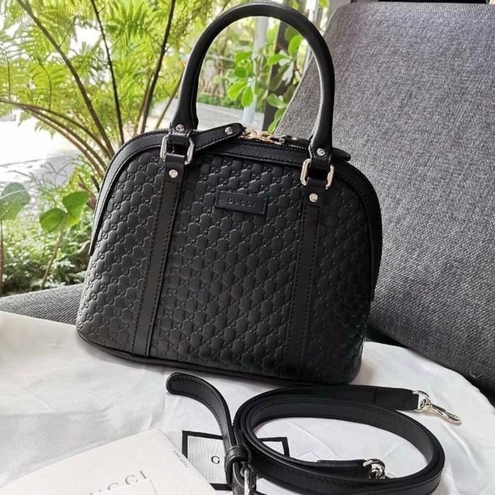 Chanel WOC Black #25