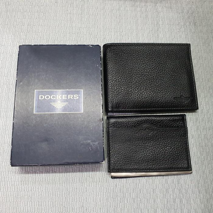 Dompet Pria DOCKERS original (ada cacat)